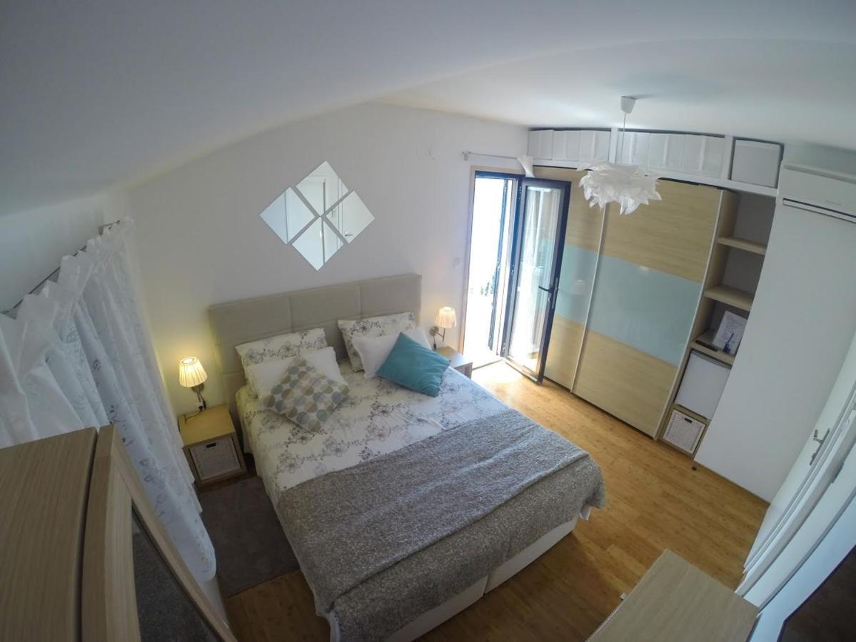 Apartment And Room Sveti Jakov Dubrownik Zewnętrze zdjęcie